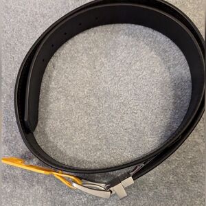 Men's reversible Carhartt black/brown belt sz. 46